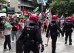 Bilbao, 11° tappa della Vuelta interrotta per una protesta pro-Pal contro la squadra israeliana:  corsa fermata a -3km dal traguardo - VIDEO