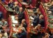 Conte in Aula regala alla premier libro M5s con dedica "Governo Meloni 3 anni di tasse"