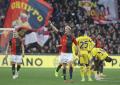 Il Genoa batte il Verona in rimonta, primo successo per De Rossi
