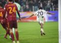 La Juventus vince ancora, battuta la Roma 2-1