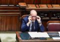 Scuola, approvato il decreto per la nuova maturità 2026: tra le novità bocciatura per chi rifiuta l'orale, riduzione commissari interni ed esterni