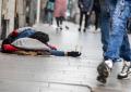 Povertà assoluta in Italia stabile all’8,4% nel 2024 (5,7 mln di persone e 2,2 mln di famiglie), tra le fasce più colpite i minori (13,8%) e gli stranieri (35,1%)