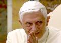 "Papa Benedetto XVI fece un miracolo, nel 2012 tocc&ograve; il petto di un 19enne americano con il linfoma di Hodgkin che poi guar&igrave;"