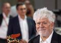 Pedro Almodóvar per Gaza, l'appello del regista spagnolo a Sanchez: "Governo rompa ogni relazione con Israele condannando il genocidio dei palestinesi" - VIDEO