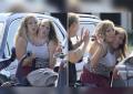 Le gemelle siamesi Abby e Brittany hanno partorito, ecco le foto con il figlio avuto da Josh: loro hanno due teste ma un unico corpo - GALLERY