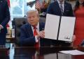 Trump abbassa dazi dal 25 al 15% su auto giapponesi e promette ai capi delle Big Tech: "Imporrò tariffe consistenti su semiconduttori"