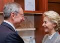 Draghi torna ad attaccare l'Ue: "Inazione minaccia nostra sovranità, 1200 mld € per il riarmo", e von der Leyen lo incensa: "Grazie per il tuo servizio"