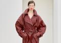 Milano Fashion Week SS26: Ferrari, Rocco Iannone incanta con la sua essenzialità vibrante