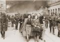 Roma piange il rastrellamento del ghetto ebraico, 82 anni fa la deportazione degli ebrei della capitale ad Auschwitz-Birkenau