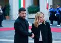Ucraina, Meloni scarica Zelensky: "Devi fare concessioni territoriali dolorose", e appoggia pressing di Trump su accordo per piano di pace