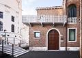 Nel 2026 , Casa Sanlorenzo celebra 10 anni di impegno culturale con un ricco palinsesto che unisce arte, scienza, design e mare
