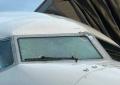 Usa, Boeing 737 Max da Denver a Los Angeles colpito da oggetto in quota, ipotesi detriti spaziali: parabrezza rotto e ferito un pilota - VIDEO