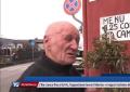 Fontanafredda, "men&ugrave; fisso 25 euro compresa cameriera" al Bar Danilo, proprietario: "Cartello non piace a stupidi e comunisti" - VIDEO