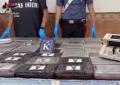 Roma, sequestrati 200 chili di cocaina in casa di 23enne albanese, valore di circa 16mln €, ritrovati anche 30mila € in contanti - VIDEO