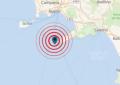 Terremoto tra il Golfo di Napoli e Capri di magnitudo 5,9 , Ingv: " Evento raro, profondit&agrave; estremamente elevata di 414 km" - VIDEO