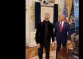 Bilaterale Trump-bin Salma, il tycoon e Cristiano Ronaldo palleggiano insieme nello Studio Ovale - VIDEO AI postato dalla Casa Bianca