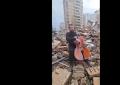 Beirut, il violoncellista libanese Mahdi Sahely suona tra le macerie causate dai bombardamenti di Israele in Libano - VIDEO