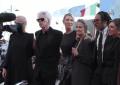 Cate Blanchett e Jim Jarmusch sul tappeto rosso di Venezia