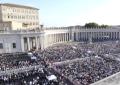 Messa di canonizzazione di Acutis e Frassati, migliaia a San Pietro
