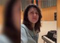 Elisa in lacrime: Flotilla bloccata, portate voi gli aiuti in poche ore