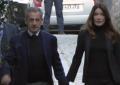 Sarkozy verso il carcere mano nella mano con Carla Bruni