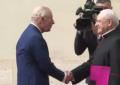 Carlo III accolto in Vaticano per una visita storica