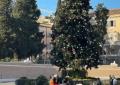 Roma si accende per le feste e aspetta il boom di turisti per Natale