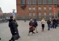 Danimarca al voto, elettori in coda al municipio di Copenaghen