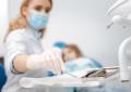 Parodontite, da staminali e gel bio ricrescita osso e gengive: così si tagliano i tempi per gli impianti dentali