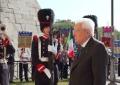 Mattarella depone due corone d alloro a Porta San Paolo e al Parco della Resistenza
