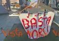 Global Sumud Flotilla, il presidio pro Palestina a piazza dei Cinquecento a Roma