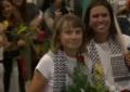 Flotilla, Greta Thunberg rimpatriata con 170 attivisti. Accolta con omaggio floreale ad Atene