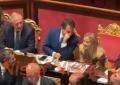 Applausi e standing ovation del centodestra per Meloni in Aula al Senato a termine suo intervento