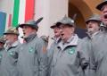 Coro alpini canta Inno Mameli a Palazzo Chigi, dopo "L'Italia chiam&ograve;" anche Meloni grida "S&igrave;"