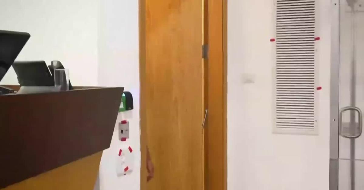 israele il video di netanyahu arrivato in tribunale a testimoniare nel suo processo per corruzione sessione interrotta per sviluppi su sicurezza da Ilgiornaleditalia.it israele il video di netanyahu arrivato in tribunale a testimoniare nel suo processo per corruzione sessione interrotta per sviluppi su sicurezza