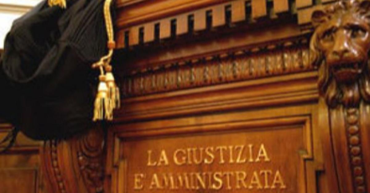 Consiglieri Regione Campania, zero condanne al processo per i rimborsi ...