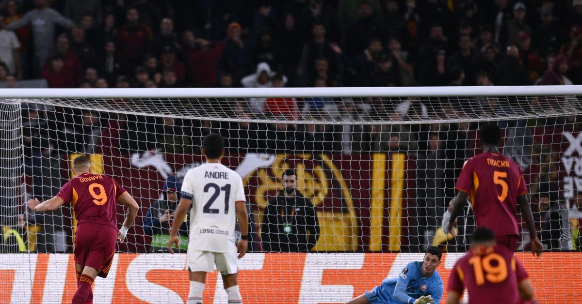 La Roma sbaglia tre volte lo stesso rigore, il Lille vince 1 0