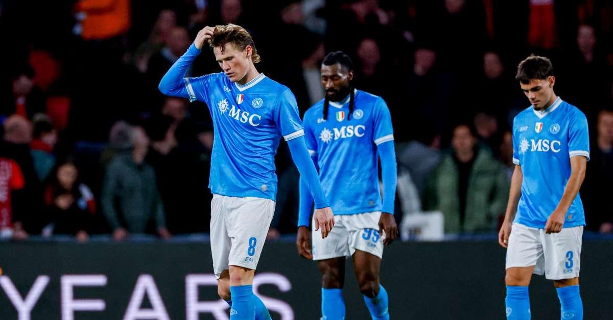Allarme rosso in casa Napoli, clamoroso ko sul campo del Psv Allarme rosso in casa Napoli, clamoroso ko sul campo del Psv