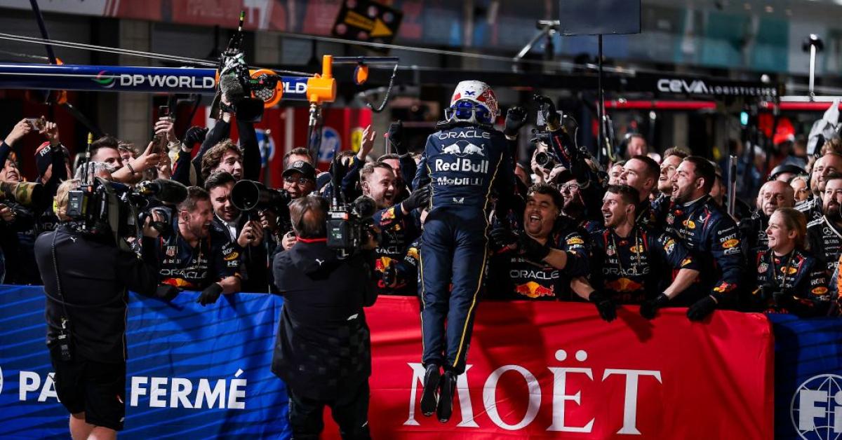 A Las Vegas vince Verstappen davanti a Norris, Leclerc sesto