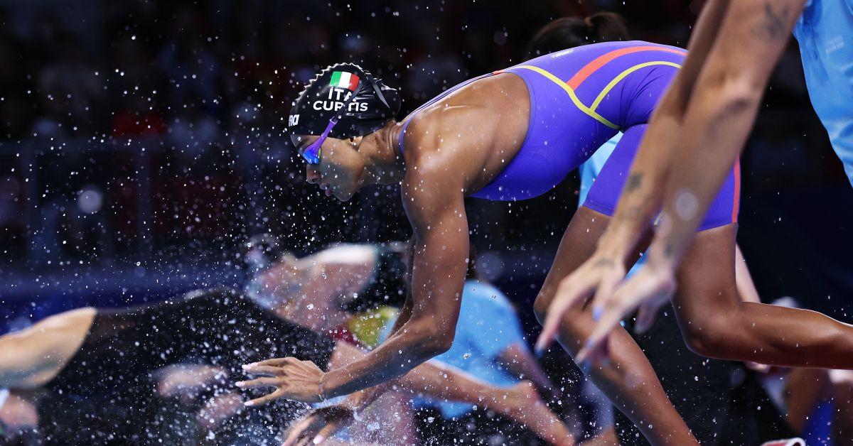 Oro e record mondiale per la 4x50 sl mixed agli Europei in vasca corta Oro e record mondiale per la 4x50 sl mixed agli Europei in vasca corta