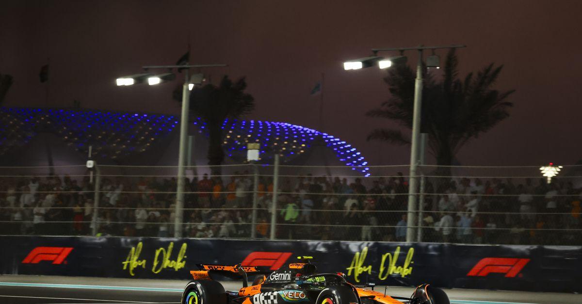 Ad Abu Dhabi vince Verstappen, ma Norris è campione del mondo Ad Abu Dhabi vince Verstappen, ma Norris è campione del mondo