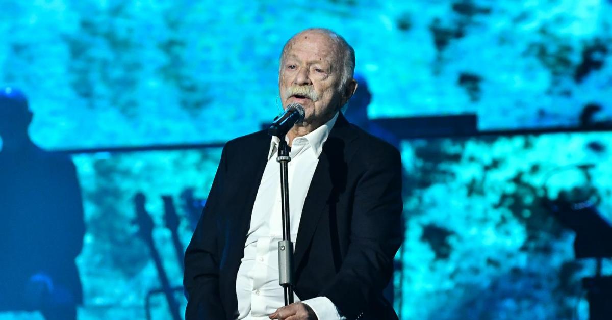 addio a gino paoli morto a 91 anni il cantautore della scuola genovese di il cielo in una stanza e sapore di sale