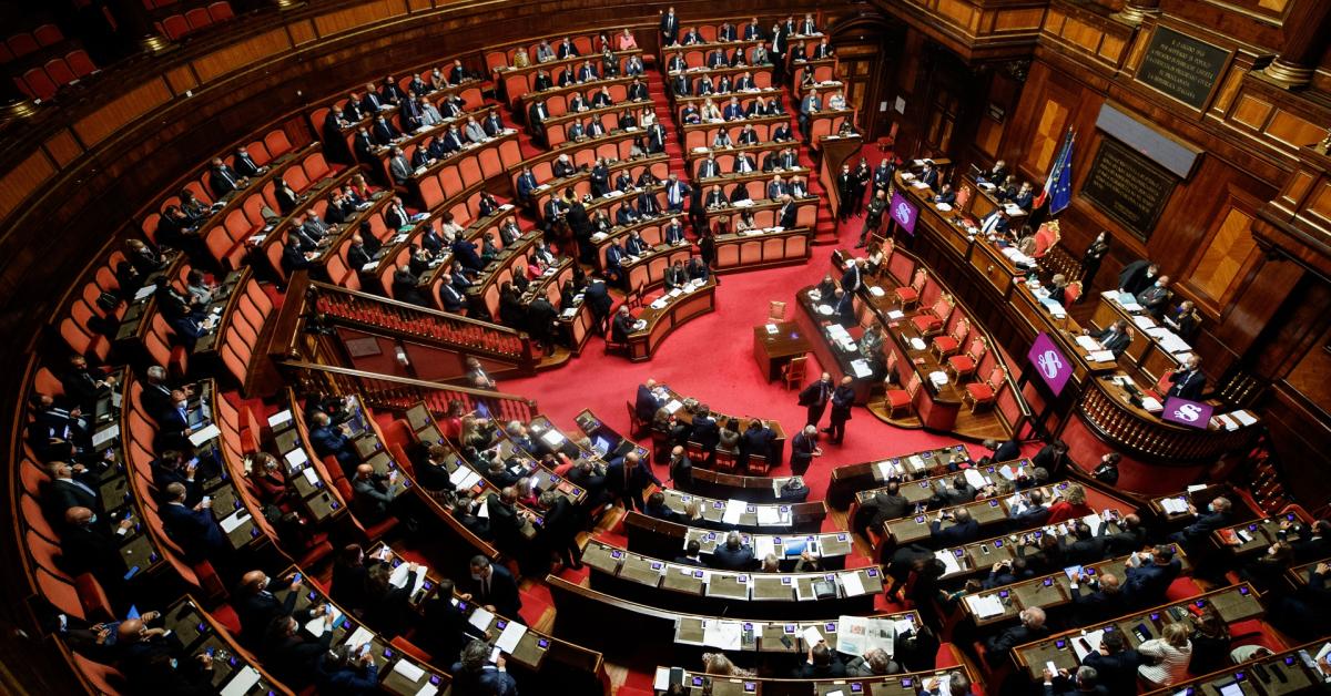 Ddl stupro, dietrofront governo dopo accordo Pd FdI, Lega: "Audizioni per chiarire aspetti tecnici", opposizioni lasciano Senato in segno di protesta