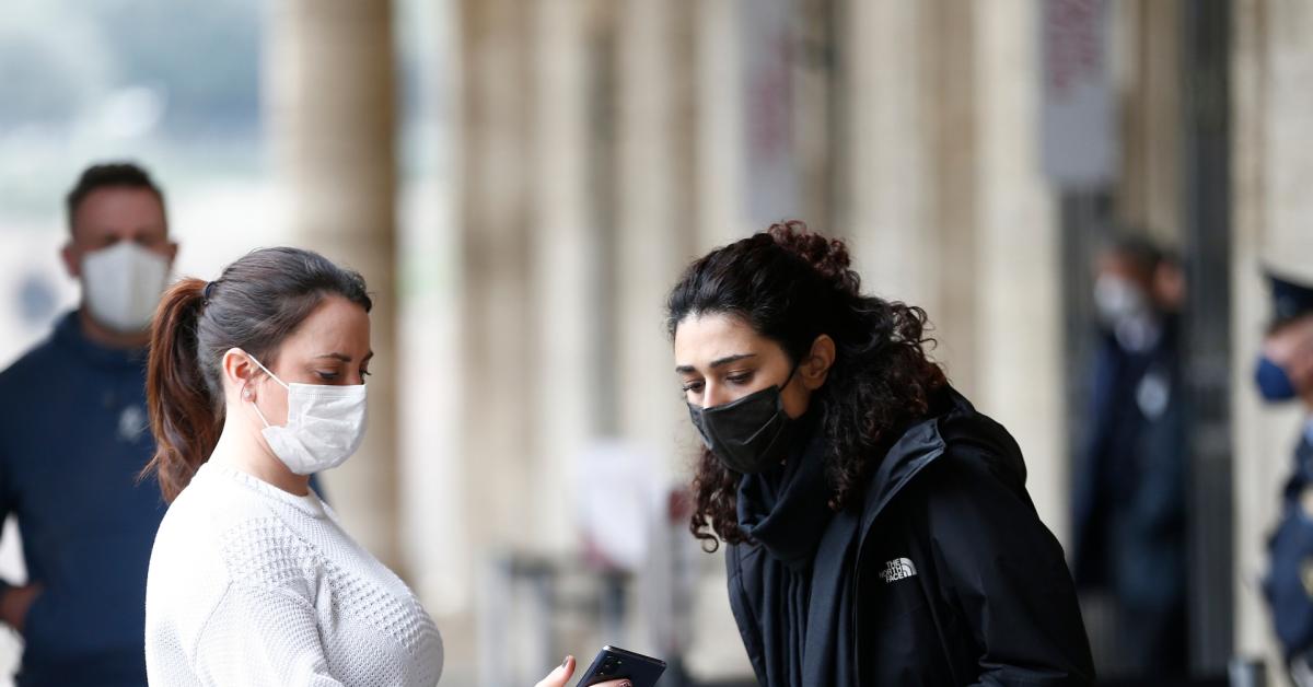 spagna annullate oltre 92mila multe del lockdown covid corte costituzionale dichiara illegittime ed eccessive restrizioni del 2020