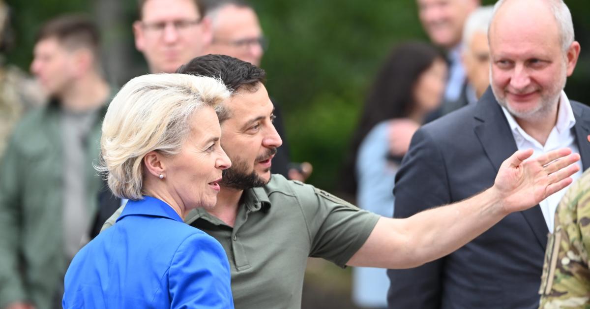 Kiev blocca le clausole sugli aiuti: il piano di pace USA rivela il nervo scoperto della leadership ucraina