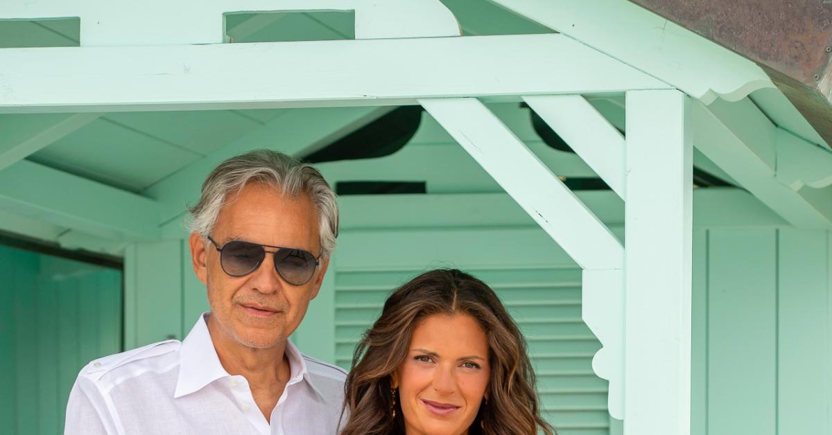 Apre oggi a Forte dei Marmi il nuovo Bagno Alpemare di Andrea e Veronica Bocelli premiato già