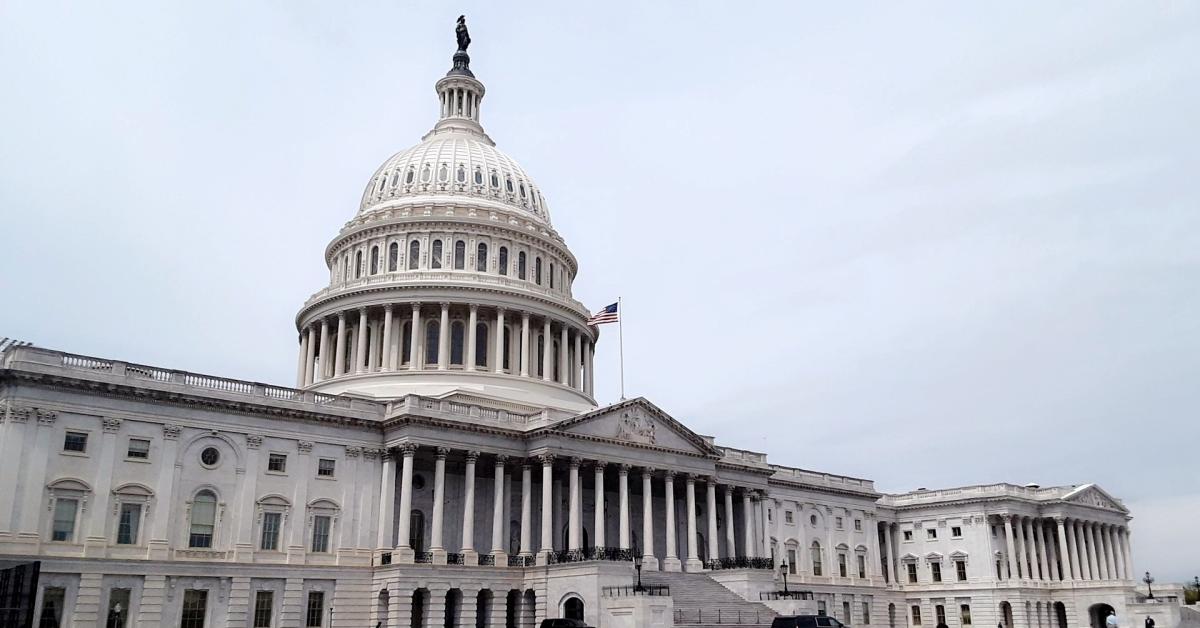 Usa ufficialmente in shutdown: stop a tutte le attività amministrative non essenziali per non approvazione legge bilancio, non accadeva da 2019