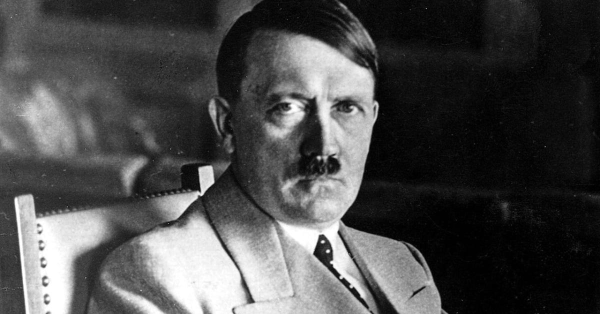 “Hitler aveva la sindrome di Kallmann”, il Führer con micropene e un solo testicolo, per analisi DNA “non era di origine ebraiche”