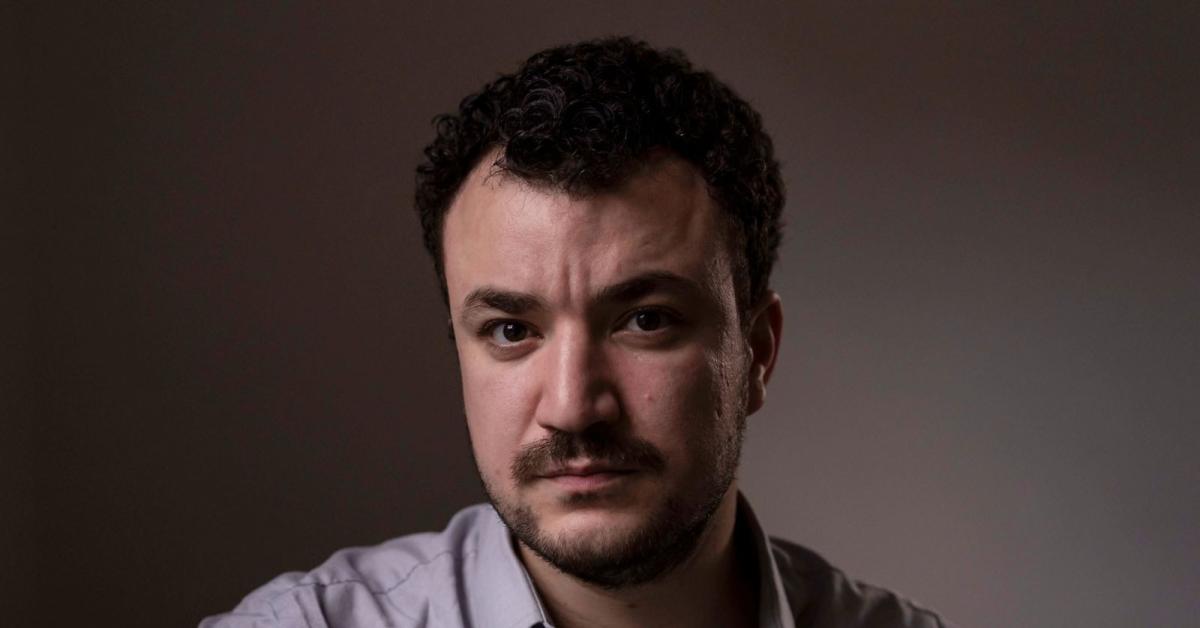 usa chiesti $20mln di risarcimento da avvocati di mahmoud khalil dopo scarcerazione lui no a detenzione per chi protesta contro genocidio