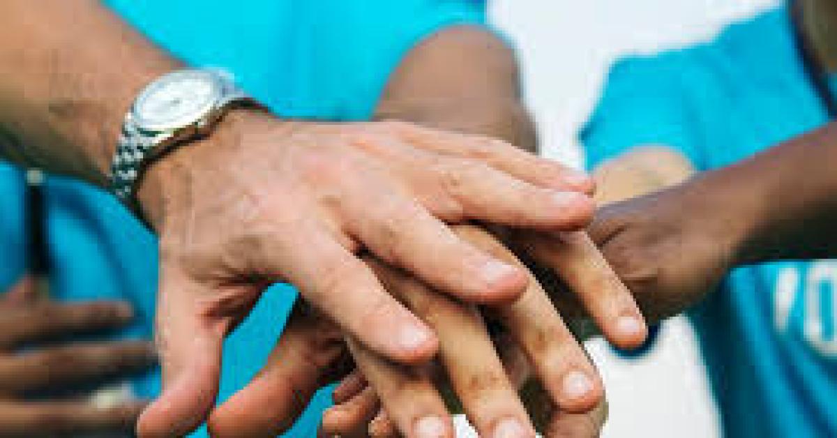 quando lo stato arretra il volontariato diventa l8217unico argine e collante sociale rimasto e l8217italia ne paga il prezzo